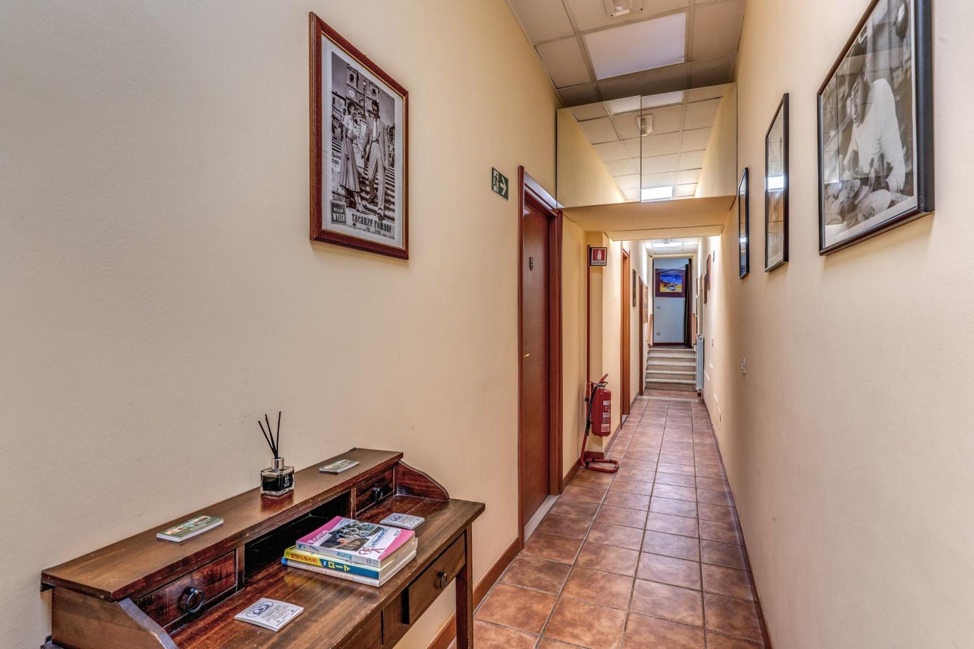 Locanda San Cosimato Rome Exterior photo
